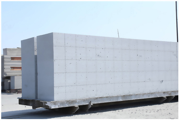 福贡加气块 加气砌块 轻质砖气孔结构及其影响因素